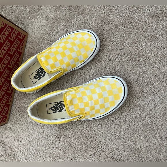 Yellow Checkered classic Slip On Vans - Picture 2 of 11
